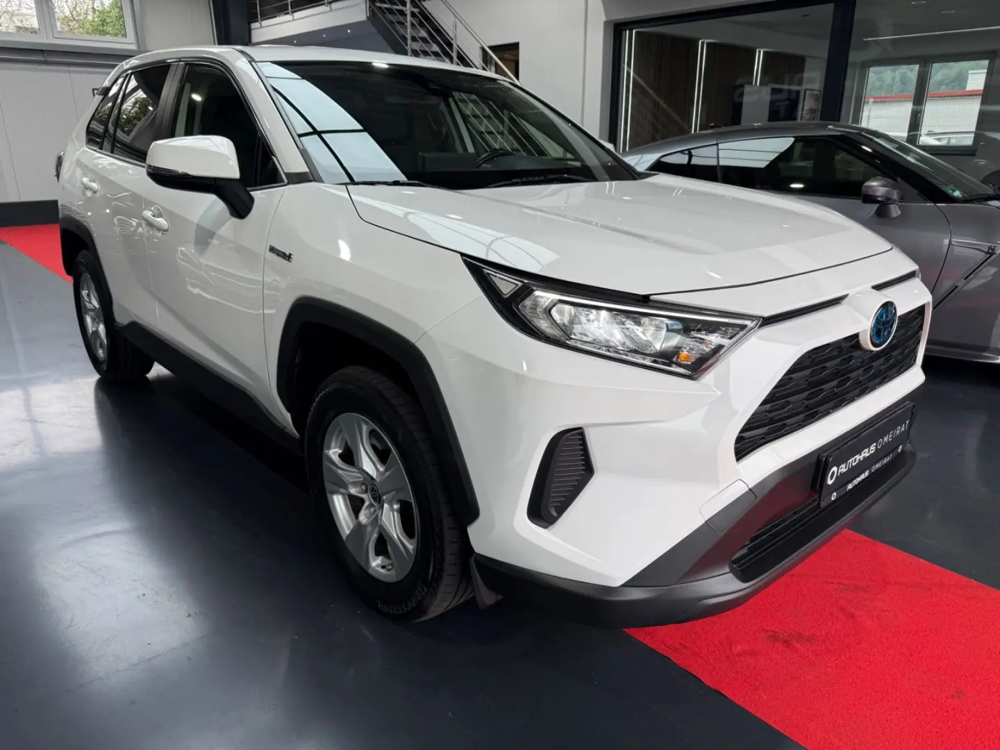RAV4 Hybrid 4x2 1-Hand/R-Kamera/ACC/LED/MM-Touch