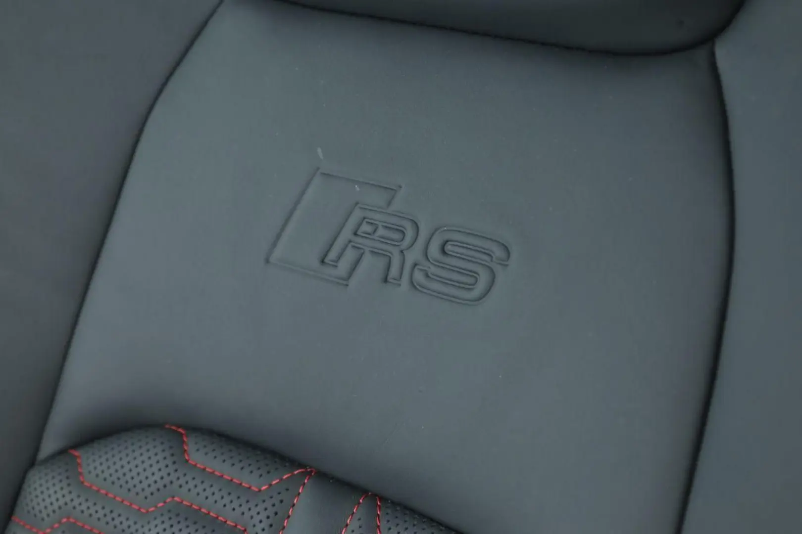 RS7 Sportback Valcona Laser Pano Bang 22 RSAbgas