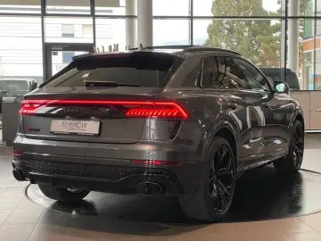 RSQ8 DynamikPlus Pano Sbel B&O HUD AHK RS-Abgas