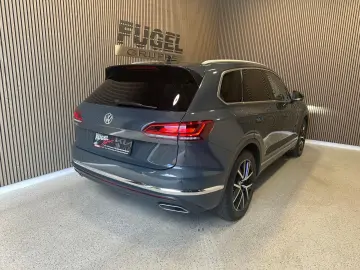 Touareg 3.0 V6 TDI 4Motion Leder|AHK|Pano|Luftfe