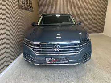 Touareg 3.0 V6 TDI 4Motion Leder|AHK|Pano|Luftfe