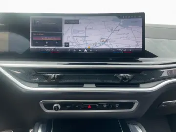 X6 30d M-Sport Pano AHK StHz H/K DA/PA-Pro DAB