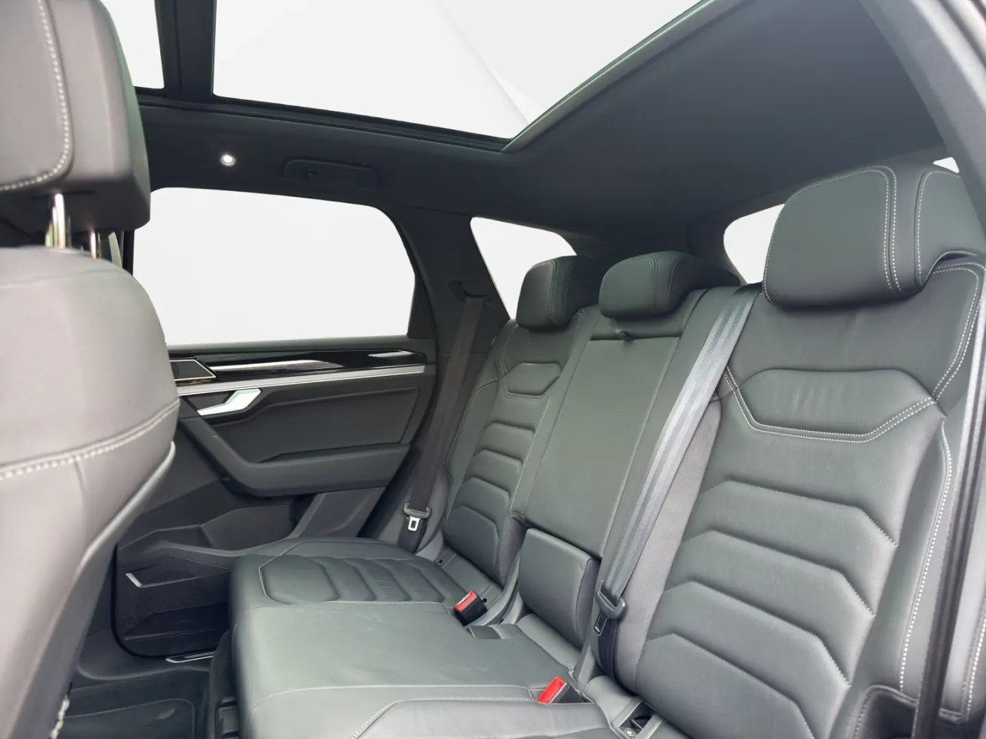 Touareg R-Line 4M *Standhz.*Sitzklima *Pano *APP