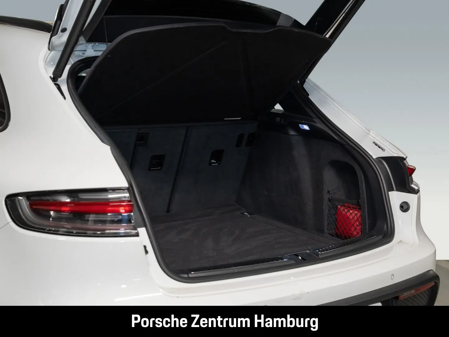 Macan Panoramaglasdach PASM Servolenkung Plus