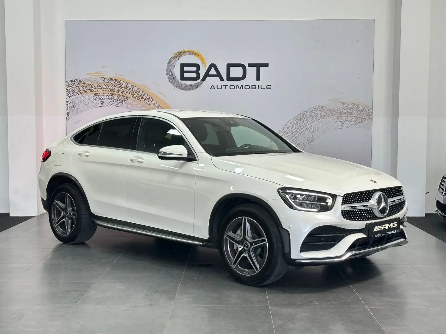 GLC 300 d 4Matic AMG LINE Burmester Kamera DTR