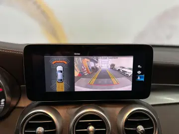 GLC 300 d 4Matic AMG LINE Burmester Kamera DTR
