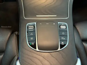 GLC 300 d 4Matic AMG LINE Burmester Kamera DTR