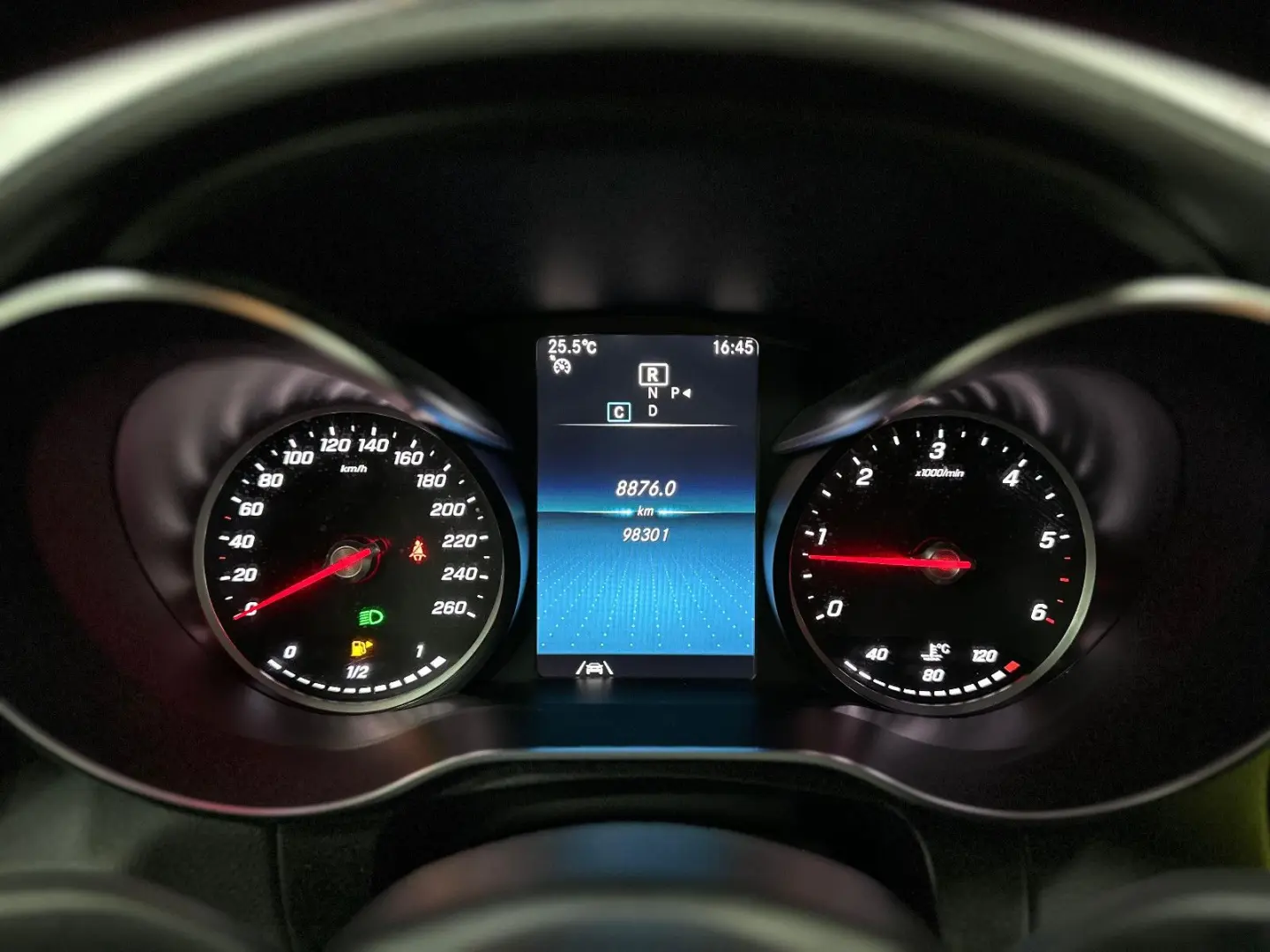 GLC 300 d 4Matic AMG LINE Burmester Kamera DTR