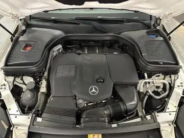 GLC 300 d 4Matic AMG LINE Burmester Kamera DTR