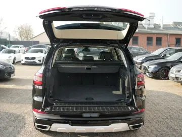 X5 xDrive30d xLine*LEDER*SOFT*360GRAD*LED*NAV*