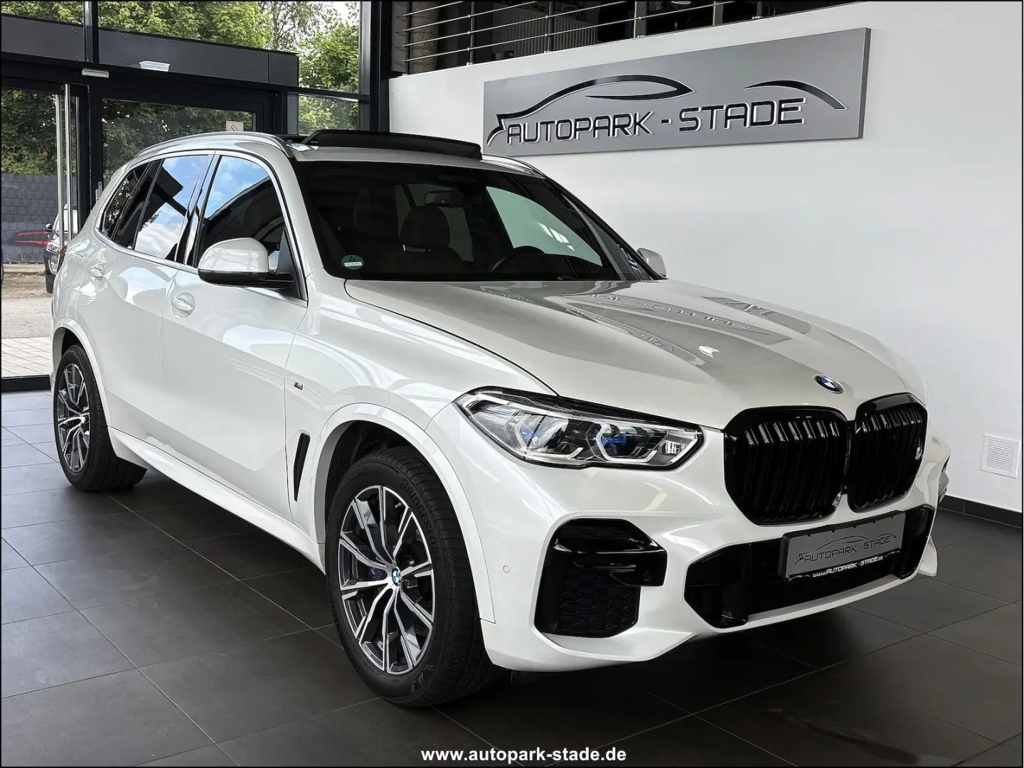 X5 30d M Sport Laser Soft Pano HUD Sthzg. LiveCo
