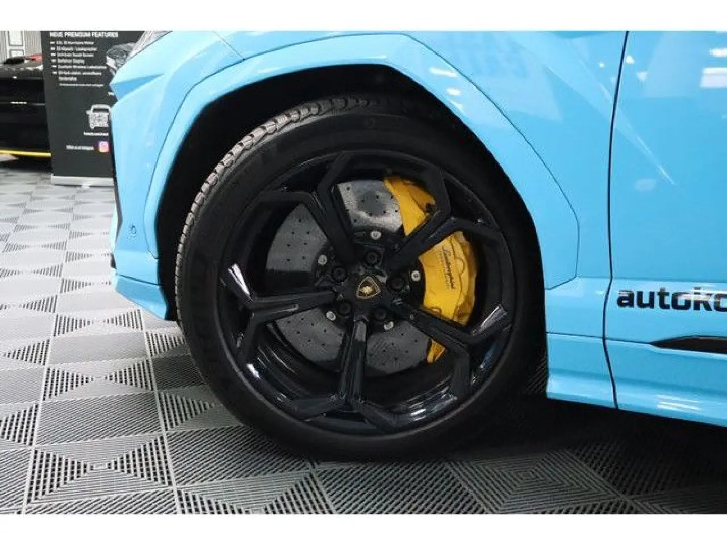 Urus Ceramic,Carbon,B&O Sound,Voll,Garantie06/26