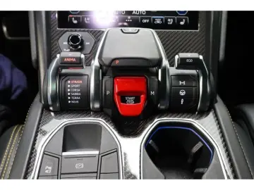 Urus Ceramic,Carbon,B&O Sound,Voll,Garantie06/26