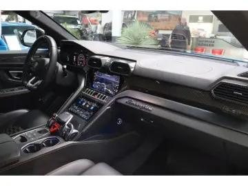 Urus Ceramic,Carbon,B&O Sound,Voll,Garantie06/26