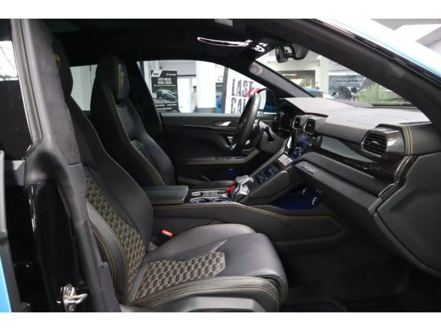 Urus Ceramic,Carbon,B&O Sound,Voll,Garantie06/26
