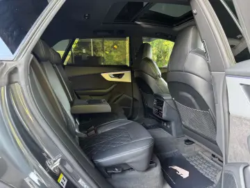 Q8 50 TDI qu.S LINE/MATRIX/PANO/LUFT/22