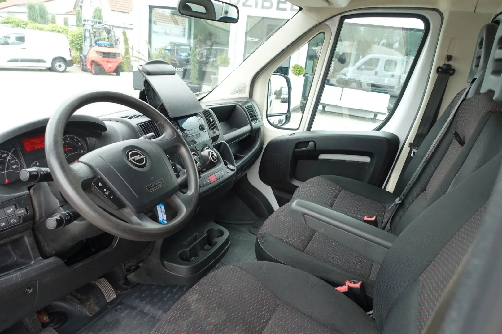 Movano DoKa Pritsche L3