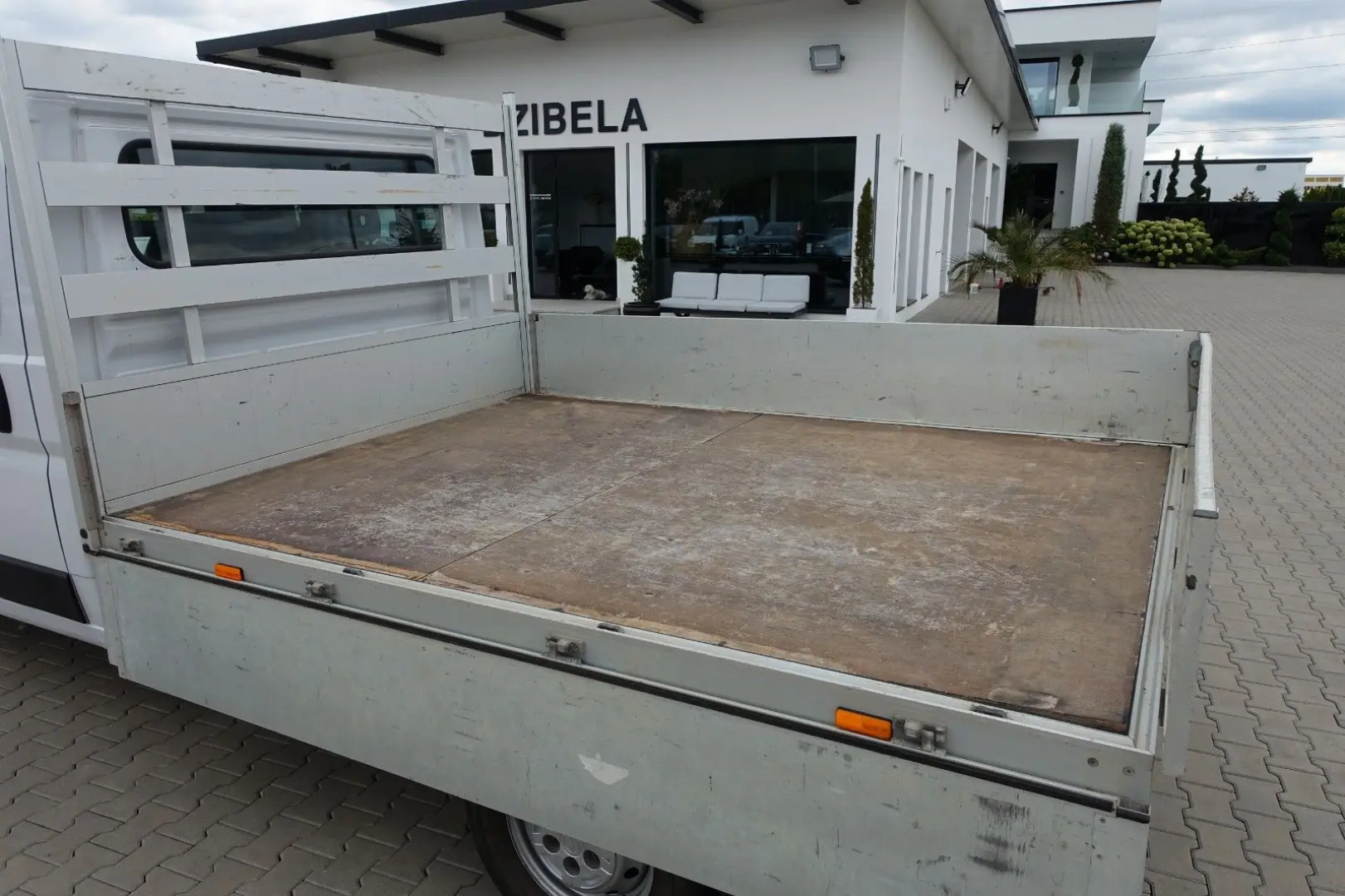 Movano DoKa Pritsche L3
