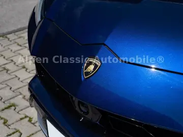 Urus  B&O Massage Carbon Soft Close 22