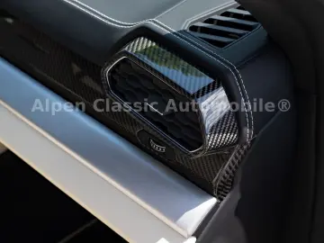 Urus  B&O Massage Carbon Soft Close 22