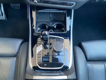 X5 xDr30d MSport/Ventilation/HUD/Panoramic/DisplayKey/360