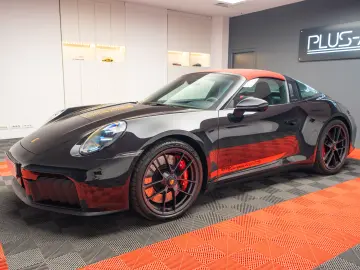 Porsche 992 911 Targa 4 GTS