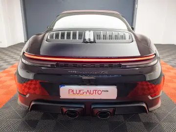 Porsche 992 911 Targa 4 GTS