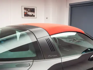 Porsche 992 911 Targa 4 GTS