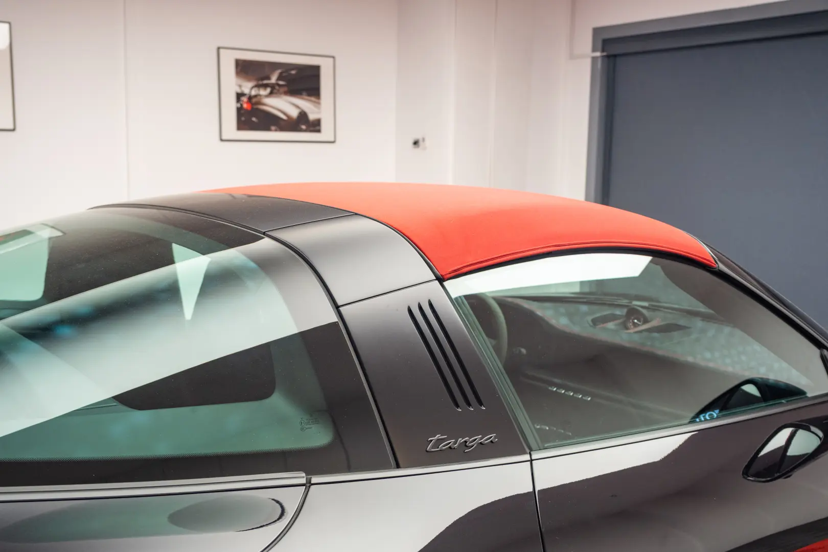 Porsche 992 911 Targa 4 GTS