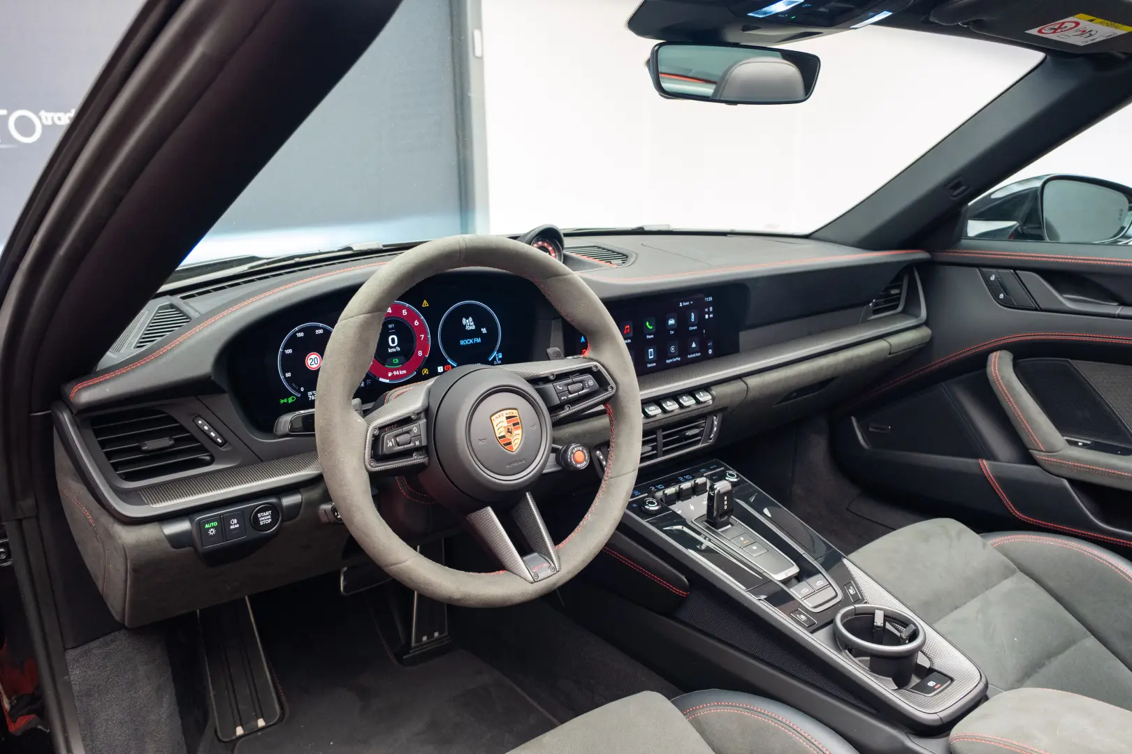 Porsche 992 911 Targa 4 GTS