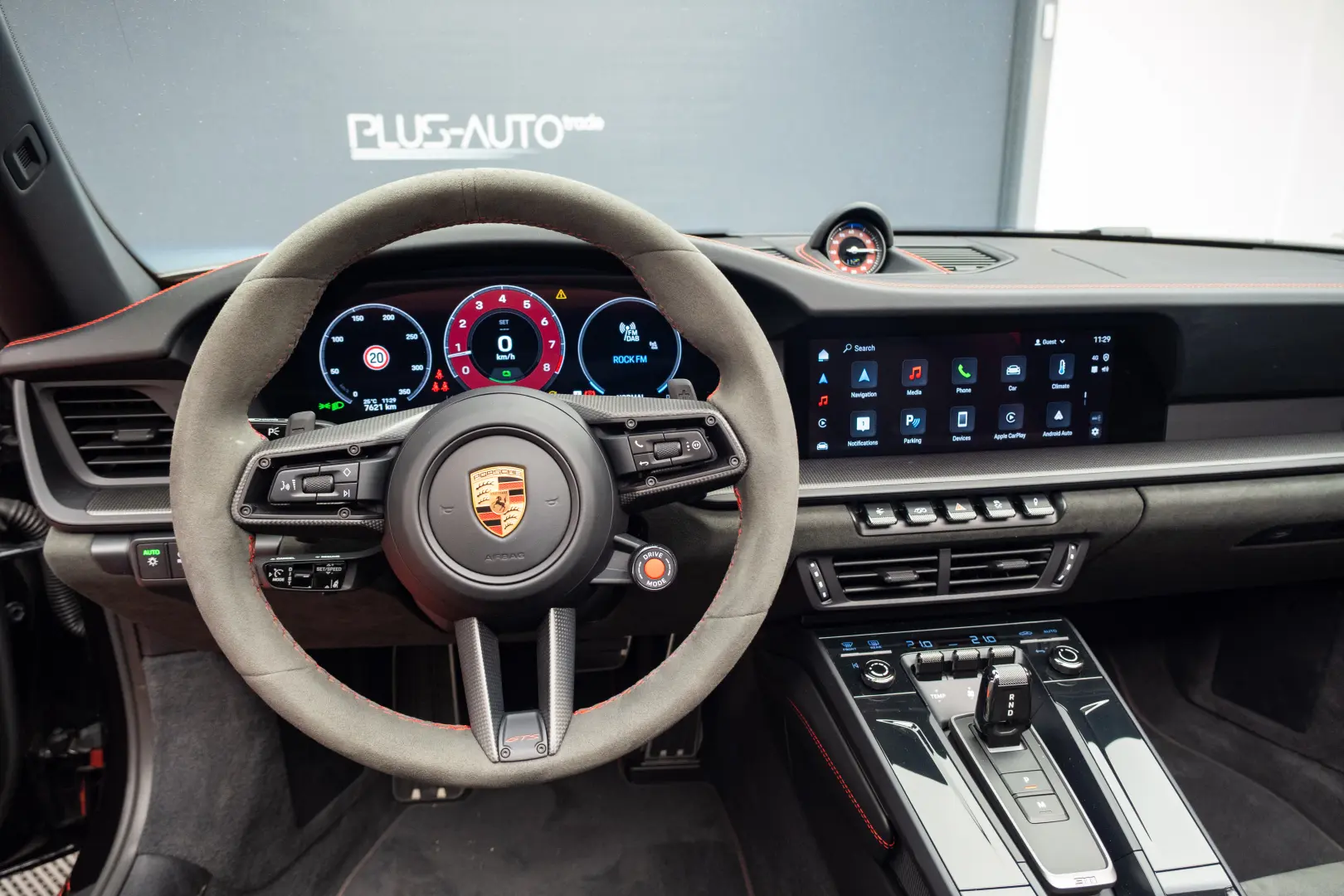 Porsche 992 911 Targa 4 GTS