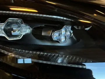 DBS 5.2 V12 770 Ultimate-SONDERMODELL-LEASING-