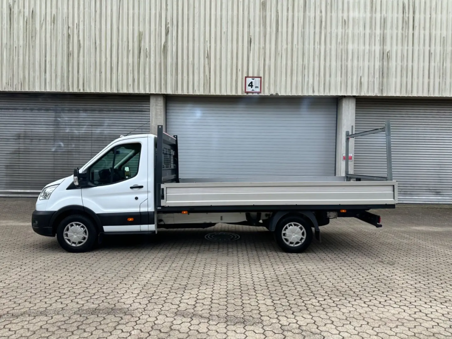 Transit Pritsche 350 L4
