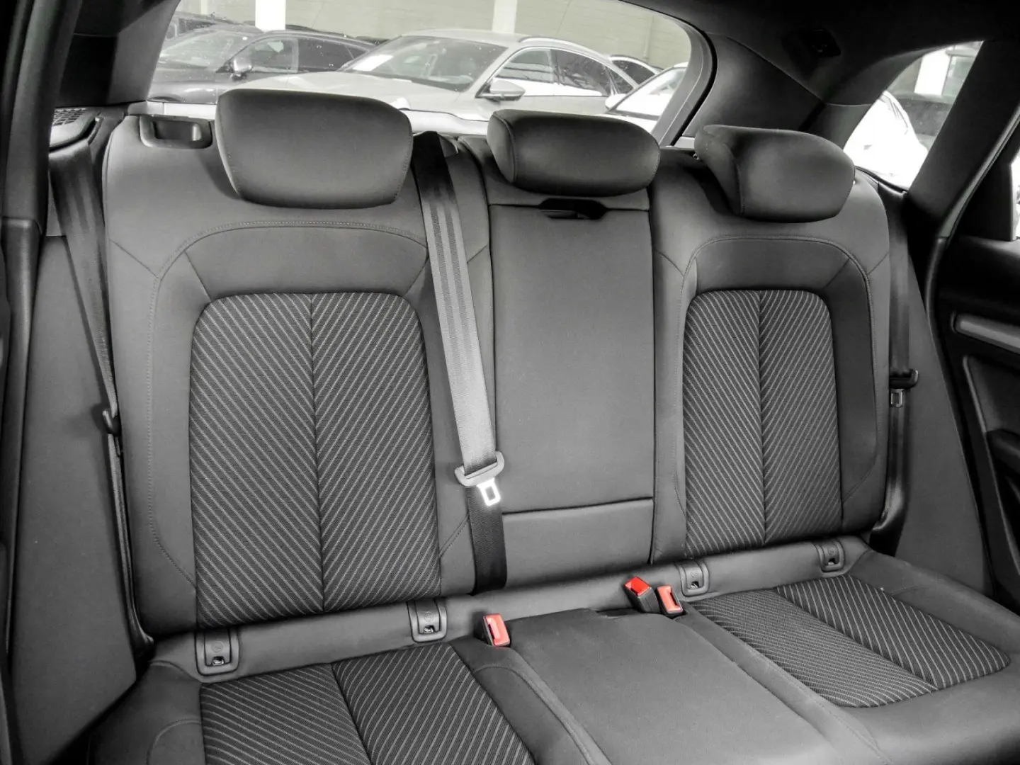 Q5 40 quattro ALU18 eKLAPPE CARPLAY SITZHEIZUNG