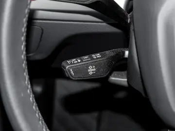 Q5 40 quattro ALU18 eKLAPPE CARPLAY SITZHEIZUNG