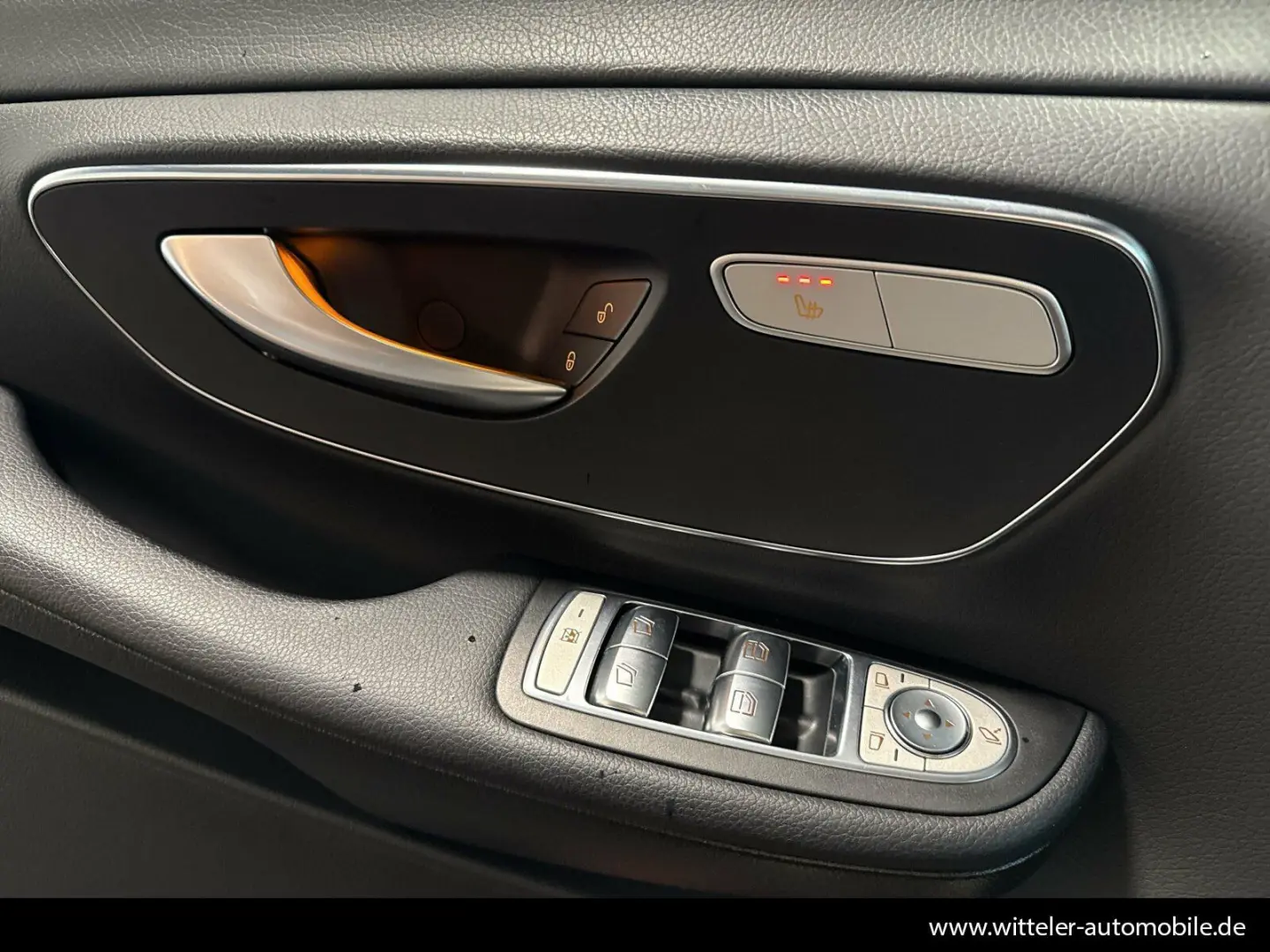 V 300 d 4MATIC kompakt AMG+STANDHZ+CARPLAY+NAVI