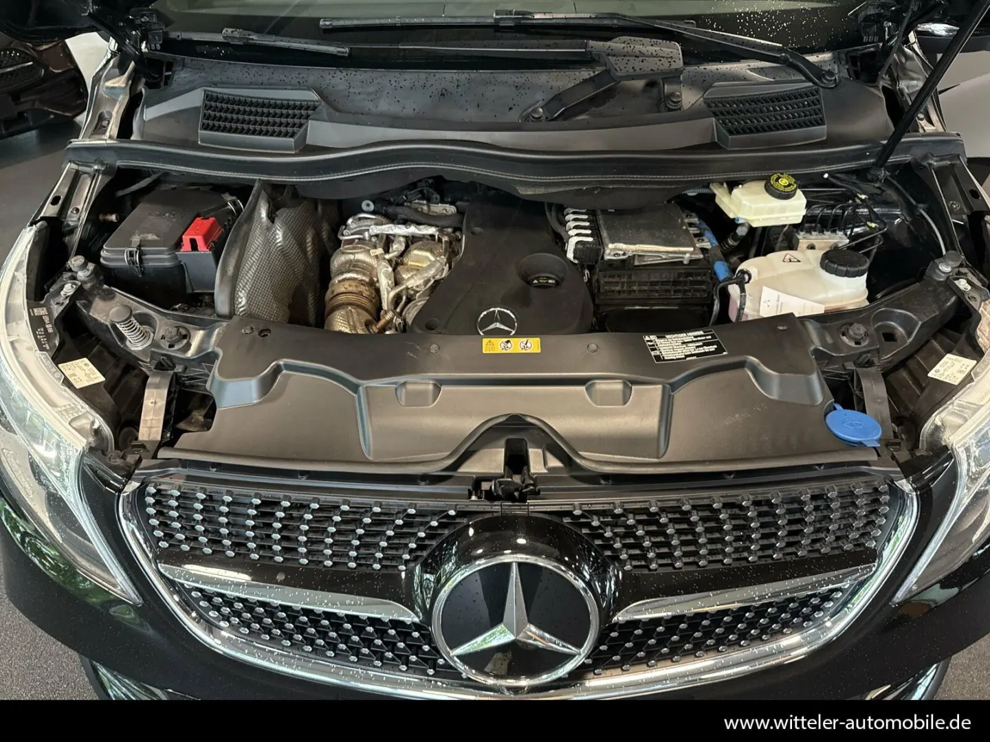 V 300 d 4MATIC kompakt AMG+STANDHZ+CARPLAY+NAVI