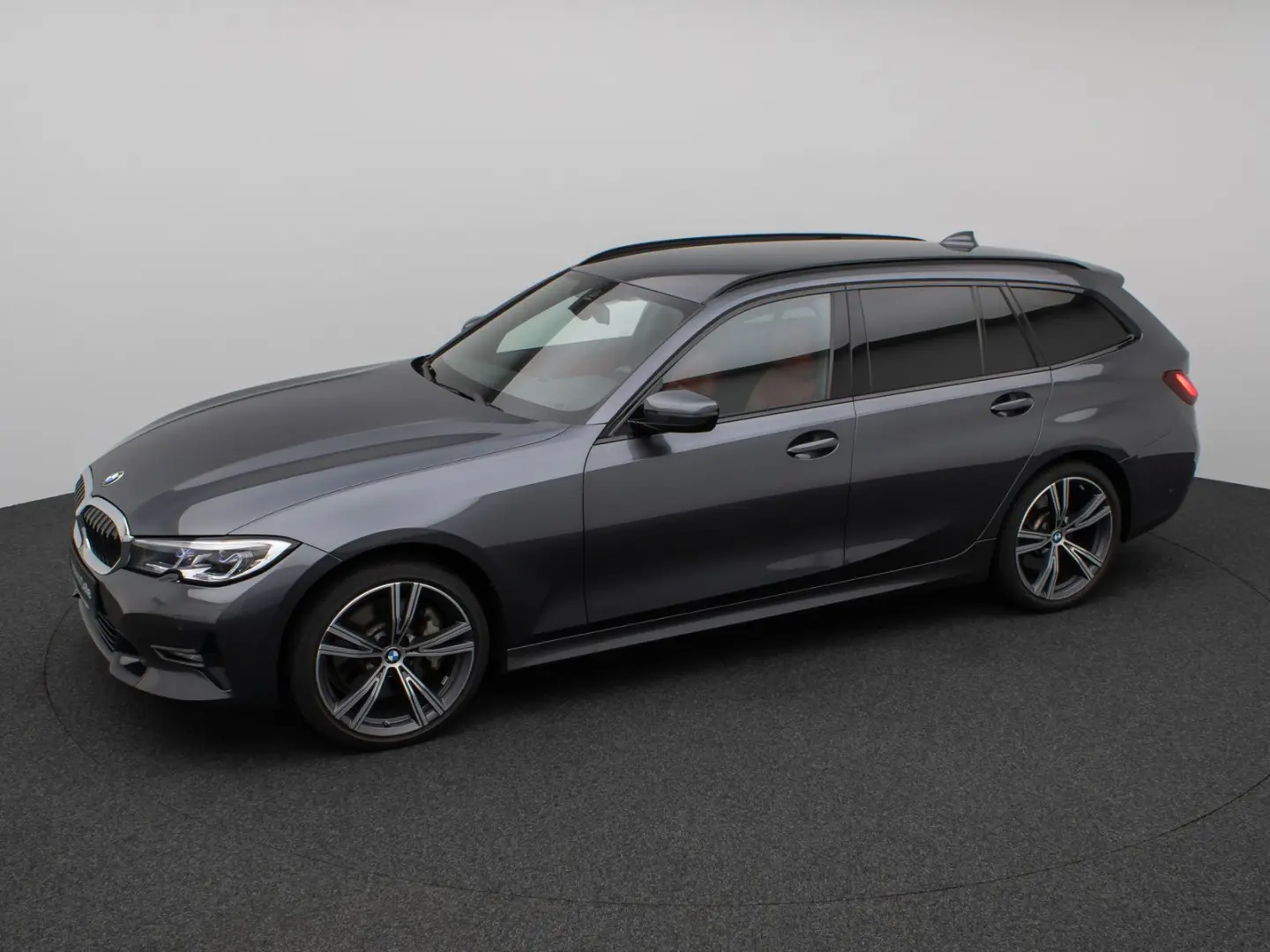 330i xD SportLine Laser DAB HiFi PDC AHK Komfort