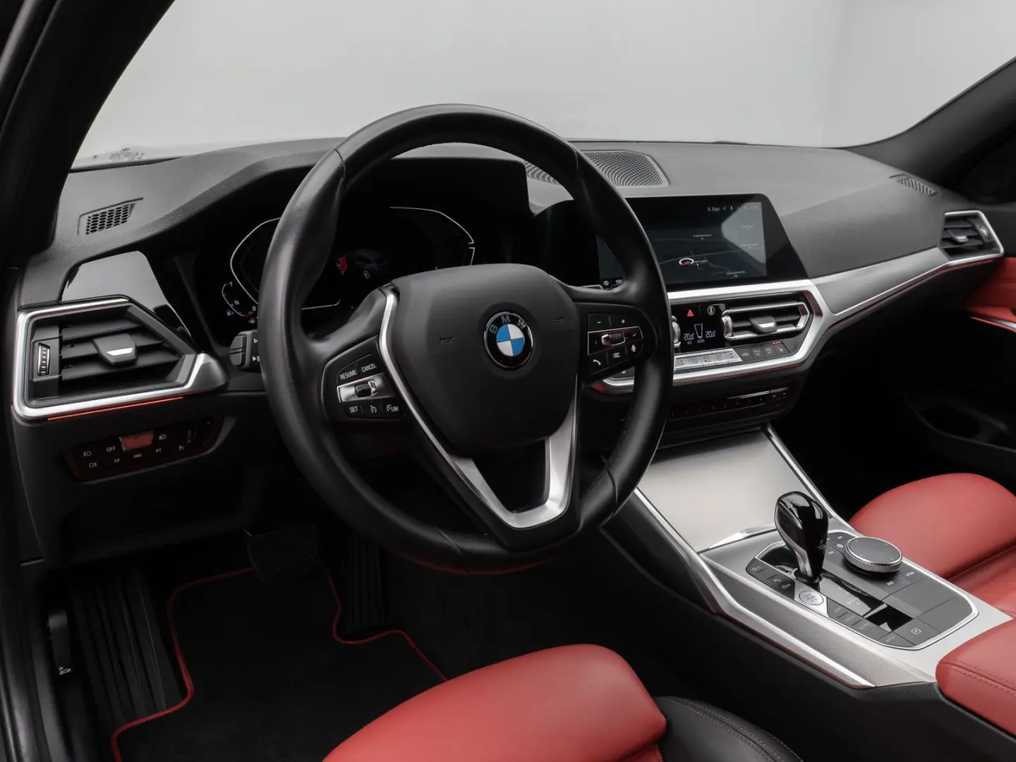 330i xD SportLine Laser DAB HiFi PDC AHK Komfort