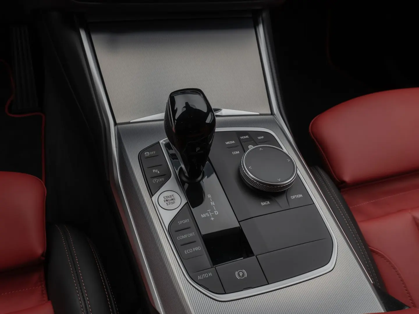 330i xD SportLine Laser DAB HiFi PDC AHK Komfort