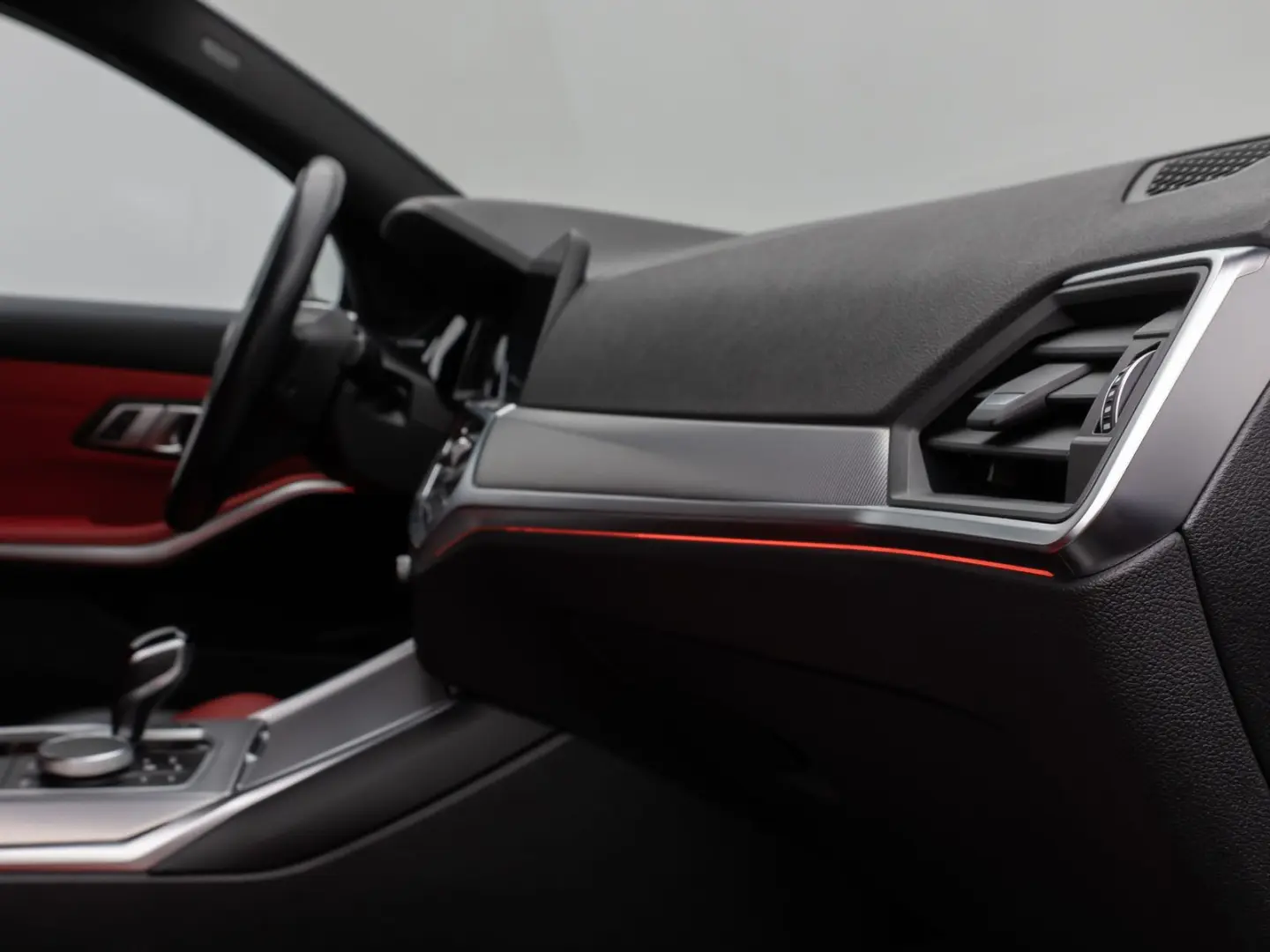 330i xD SportLine Laser DAB HiFi PDC AHK Komfort