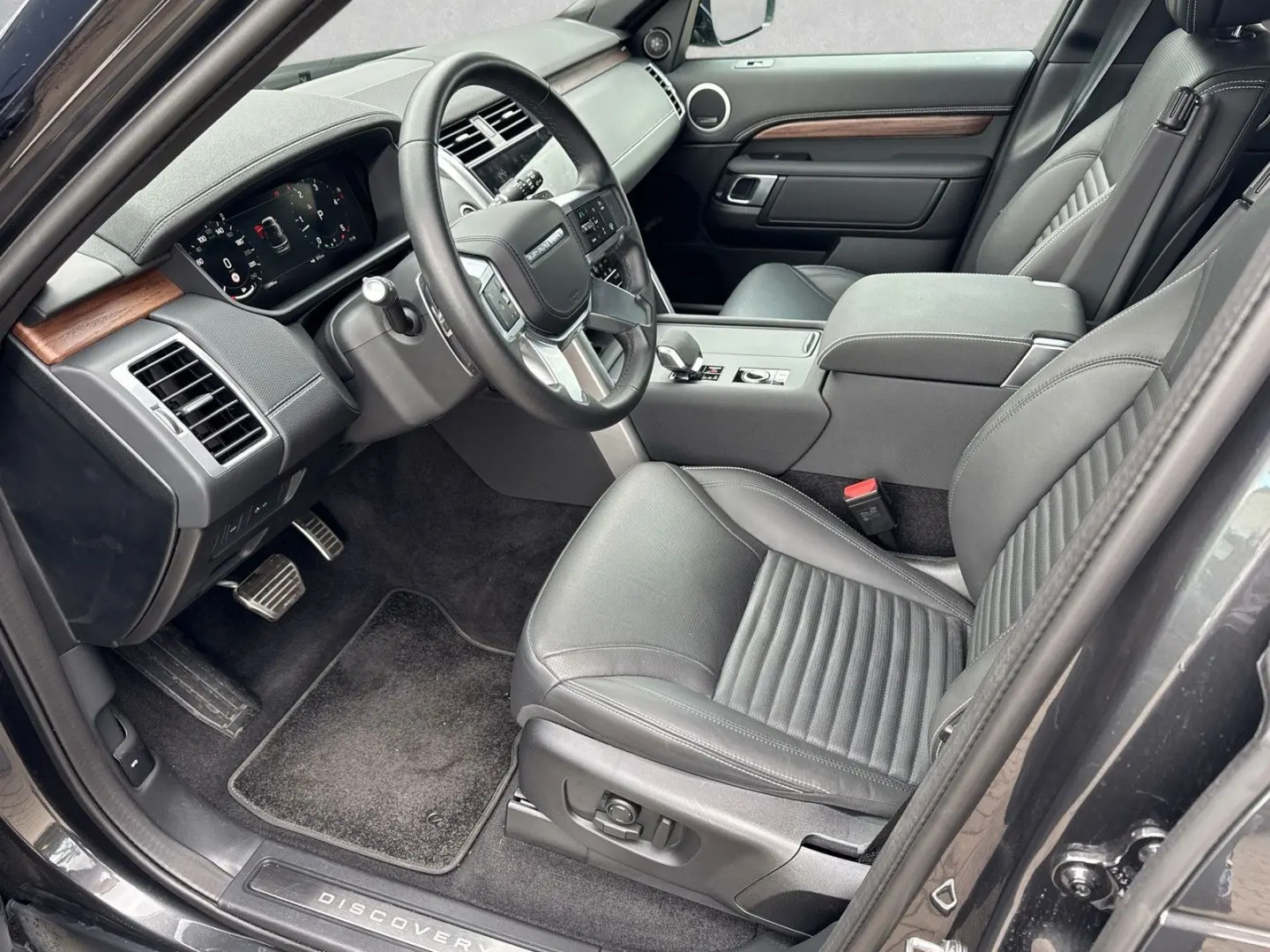 Discovery D350 DYNAMIC HSE AHK/HUD/Massage