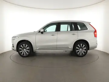 XC90