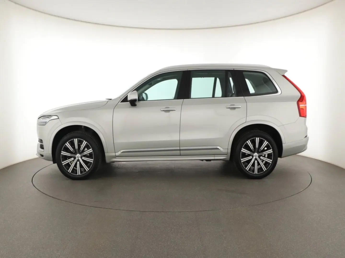 XC90