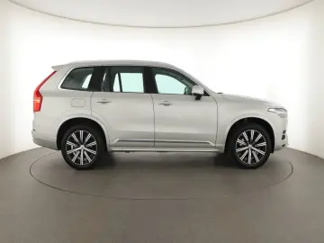 XC90