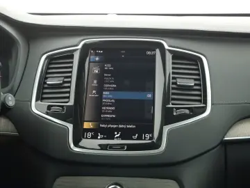 XC90