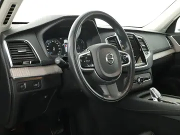 XC90