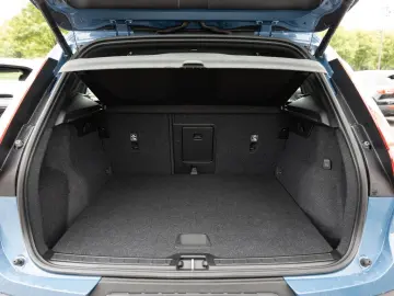 XC40 T4 Recharge DKG Core