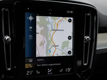 XC40 T4 Recharge DKG Core