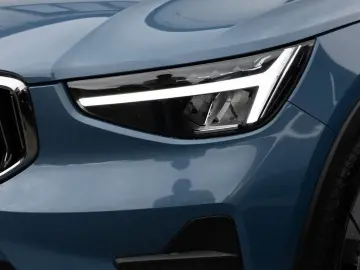 XC40 T4 Recharge DKG Core